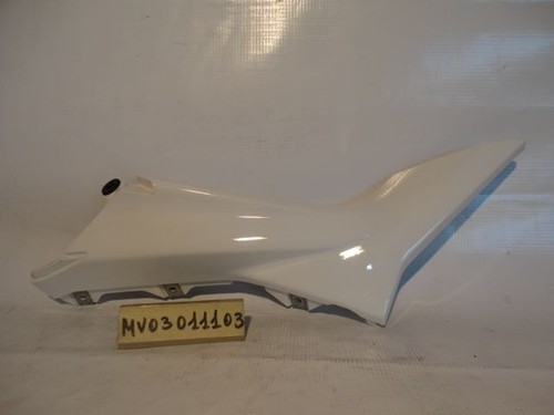 Flanc sous selle droite - selle,
