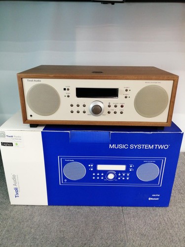 Tivoli audio clock radio - audio, music