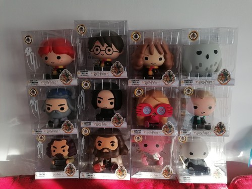 Série complète figurines - série,