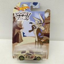 MATTEL Hot Wheels Looney Tunes Wile E. Coyote