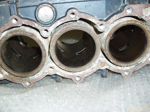 Pièces moteur hors bord - moteur, hors-bord