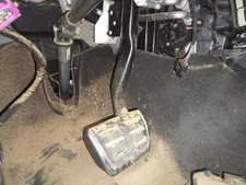 pédale de frein  VOLKSWAGEN