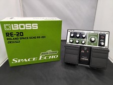 BOSS RE-20 Space Echo Pedal