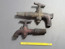 Lot de 2 anciens robinets de tonneau en cuivre ou laiton french old barrel tap