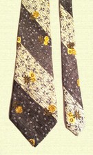 CRAVATE  100 % soie . CERRUTI