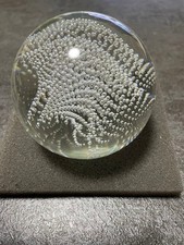 Presse papier en verre motif bulles Josh Simpson 7 cm signé neuf