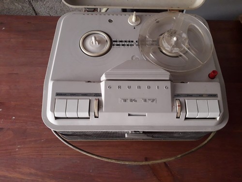 Magnétophone bande vintage - à,