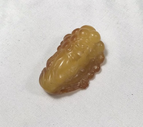 Genuine baltic amber hand - genuine,