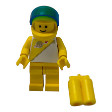 sympa personnage 6703 6893 6932 6953 6990  lego (  futuron space    ) 2628