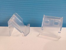 sympa lot de  présentoir   playmobil (  école , coiffeur , journaux   ) 0417