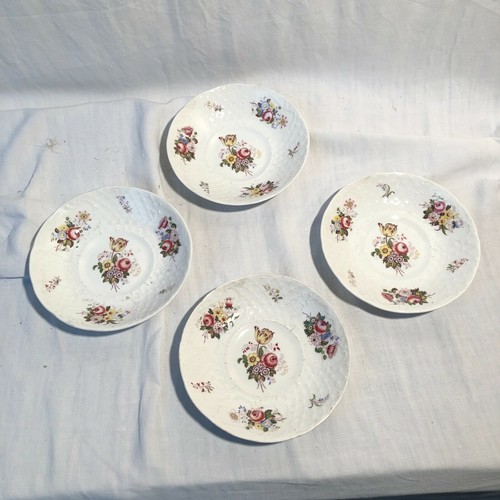 Assiettes dessert coupelles - assiettes, a