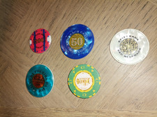 Lot jetons de casino divers