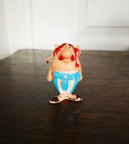 Ancien 1967 figurine - 1967,