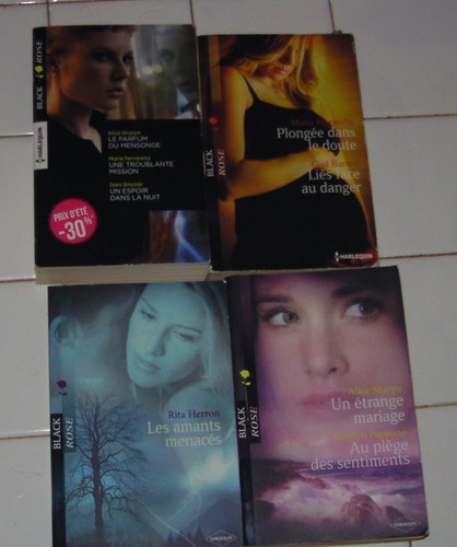 Lot livres harlequin - livres,