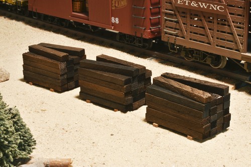 Lgb scale train - /, tie