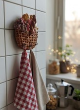 Accroche-Torchon Mural Vintage "Panier de Fruits " Porte serviettes en céramique