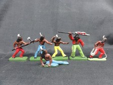 LOT DE 6 FIGURINES SOLDATS