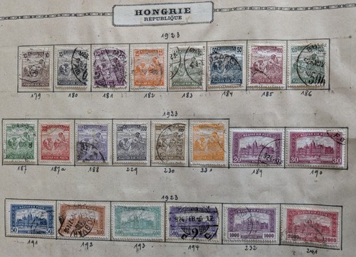 Timbres hongrie série 1923 - série,