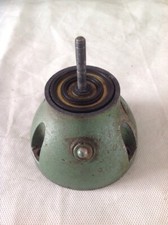 Embase avec interrupteur pour