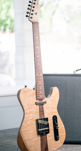 Telos fig custom guitars - -,