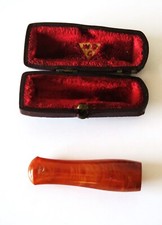 FUME - CIGARETTE /CIGARE