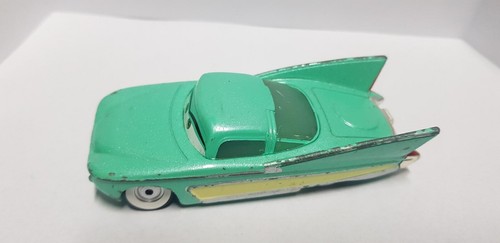 Voiture disney pixar cars - voiture,