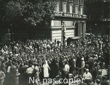 LIBERATION PARIS Prisonniers