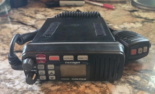West marine vhf500 dsc - dsc, fixed