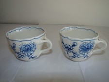 Meissen, deux tasses couleurs