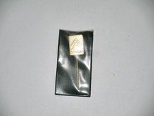 EPINGLETTE MÉTAL DORE  DECAT