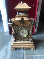 ancienne pendule en bois avec boite a musicale époque 19e