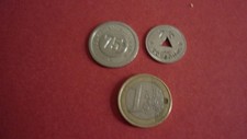 LOT 2 JETONS POUR LA