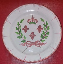 ASSIETTE LUNEVILLE LES ISLETTES COURONNE 3 FLEURS DE LYS
