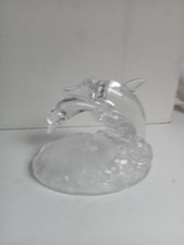 statuette dauphin en cristal d'arc hauteur 13 cm longeur 15 cm 750gr