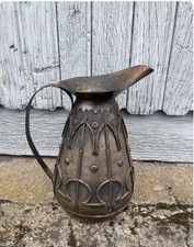 Arts And Crafts : Cruche à