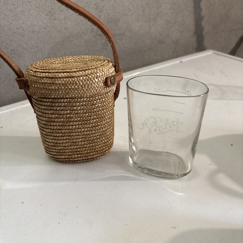 Ancien verre cure curiste - verre,