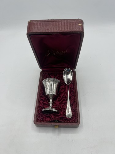 Beau coquetier cuillere - beau,