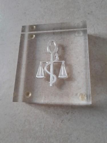 Inclusion resine caducée - inclusion,