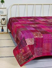 Couverture Kantha En Patchwork De Soie Rose Vintage Bohémien Indien Fait Main