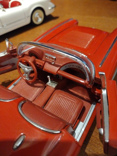 Motormax chevrolet corvette - chevrolet,