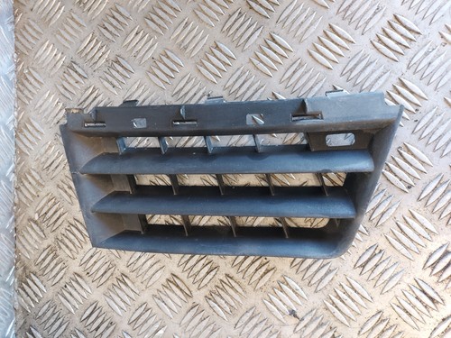Grille pare choc avant - avant, droit
