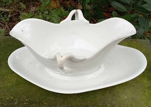 Sauciere ancienne - ancienne, en