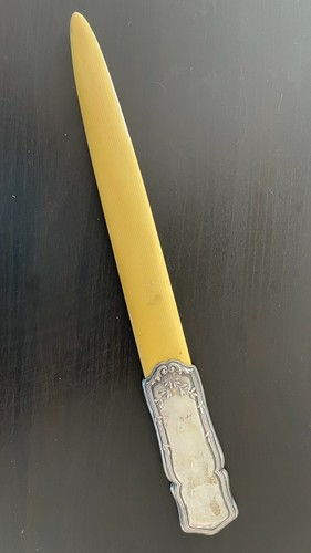 Très grand coupe papier - , art