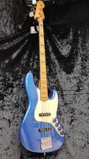 Guitare basse électrique FENDER USA American Ultra Jazz Bass
