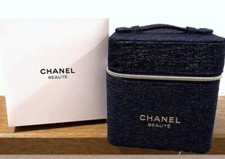 CHANEL VANITY pochette Novelty