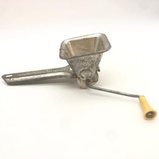 Ancien moulin à persil en métal Mouli Parsmint légumes vintage