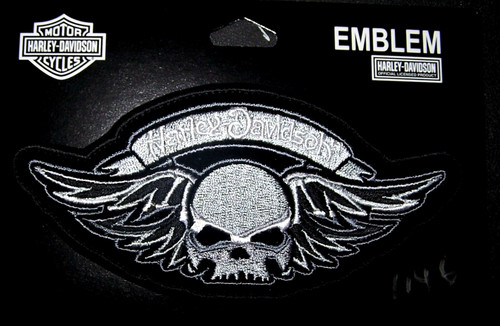 1146 winged skull - ,