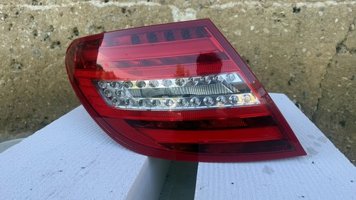 W204 c204 feu phare - w204,
