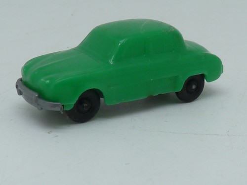 Ancienne petite voiture - petite,