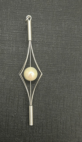 Très beau pendentif - avec, perl